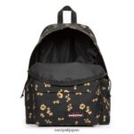 Eastpak JPRZL137 バックパック パッド入りパックル 花は黒く輝きます - 画像 (3)