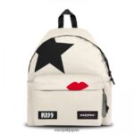 Eastpak JPRZL13 バックパック パッド入りパックル キスホワイト