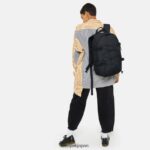 Eastpak JPRZL146 バックパック ボリー 黒2 - 画像 (4)