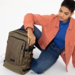 Eastpak JPRZL154 バックパック テカムl cnnct砂