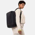 Eastpak JPRZL185 バックパック テカム f cnnct f 黒
