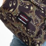 Eastpak JPRZL1 バックパック パッド入りパックル 何百もの迷彩柄 - 画像 (4)