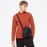 Eastpak JPRZL241 ショルダーバッグ それ CNNCTコート