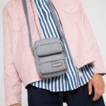 Eastpak JPRZL252 ショルダーバッグ 2倍になったもの サンデーグレー