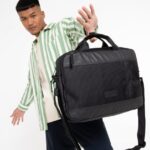 Eastpak JPRZL278 ショルダーバッグ に従う CNNCTコート - 画像 (15)