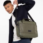 Eastpak JPRZL279 ショルダーバッグ に従う cnnctカーキ - 画像 (16)