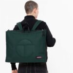 Eastpak JPRZL282 ショルダーバッグ テルファーショッパーl 緑