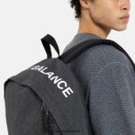 Eastpak JPRZL30 バックパック パッド入りダブル アンダーカバー ブラックデニム - 画像 (4)