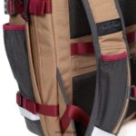 Eastpak JPRZL44 バックパック アウトセーフパック 茶色 - 画像 (4)